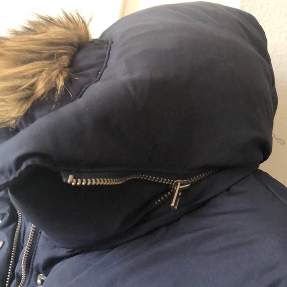 Hollister Navy Blue Puffer Jacket Sz M - Picture 2 of 7